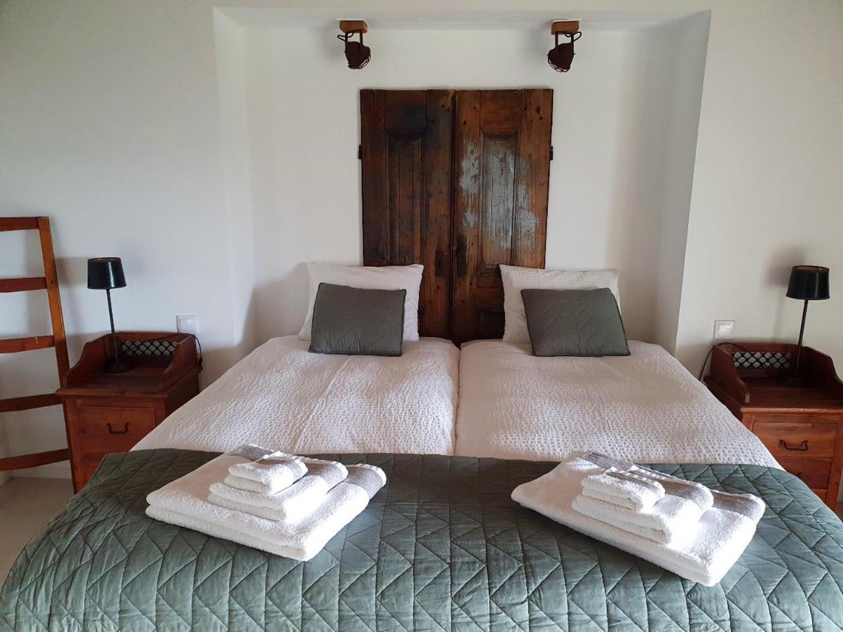 Bed And Breakfast Casa D'Oliveiral - Adults Only Aguda  エクステリア 写真